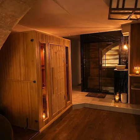Loft Hôtel, Jacuzzi Privatif, Sauna Et Cinéma Apartamento Burdeos